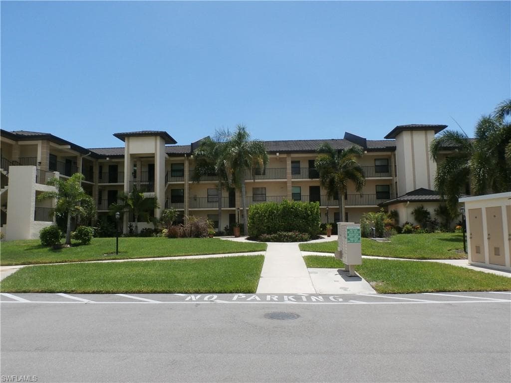12661 Kelly Sands WAY 104-2