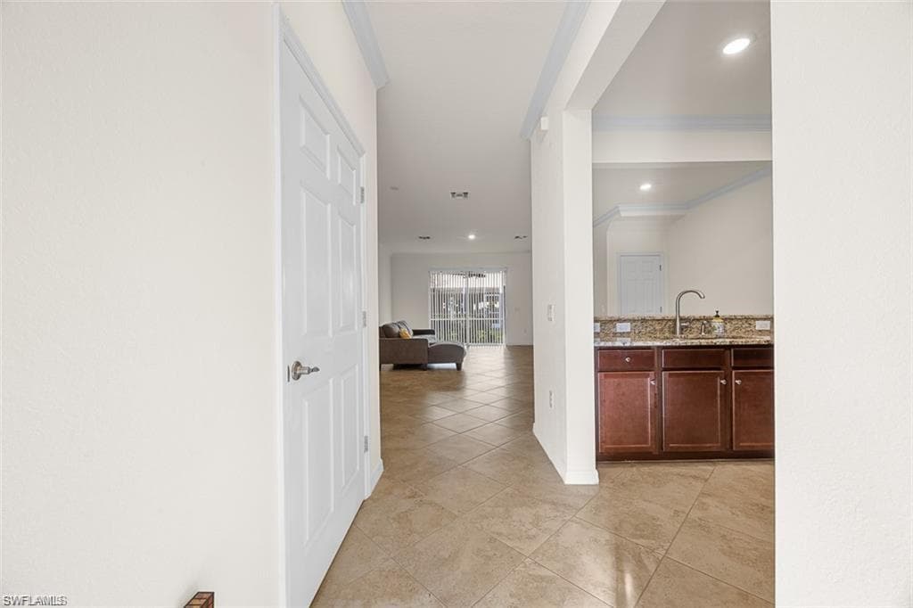 2707 Blossom WAY-10