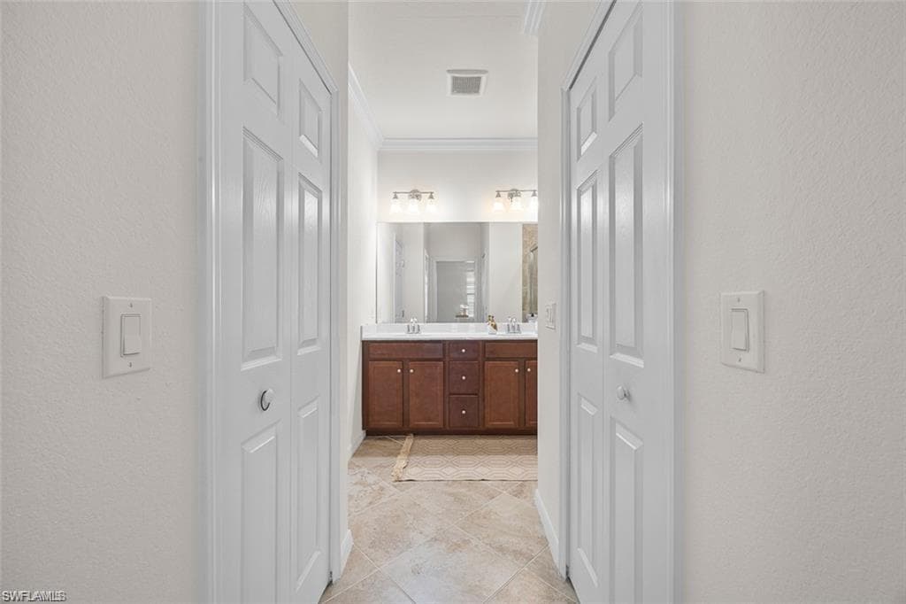 2707 Blossom WAY-19