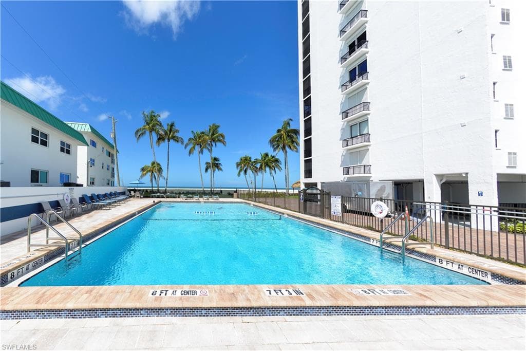 6400 Estero BLVD 603-2