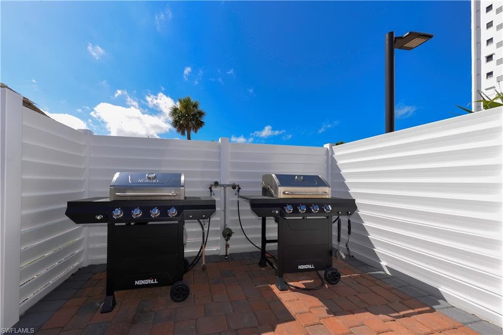 6400 Estero BLVD 603-4