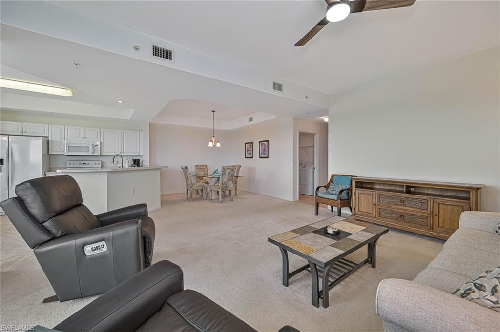 14551 Legends BLVD N 302-6