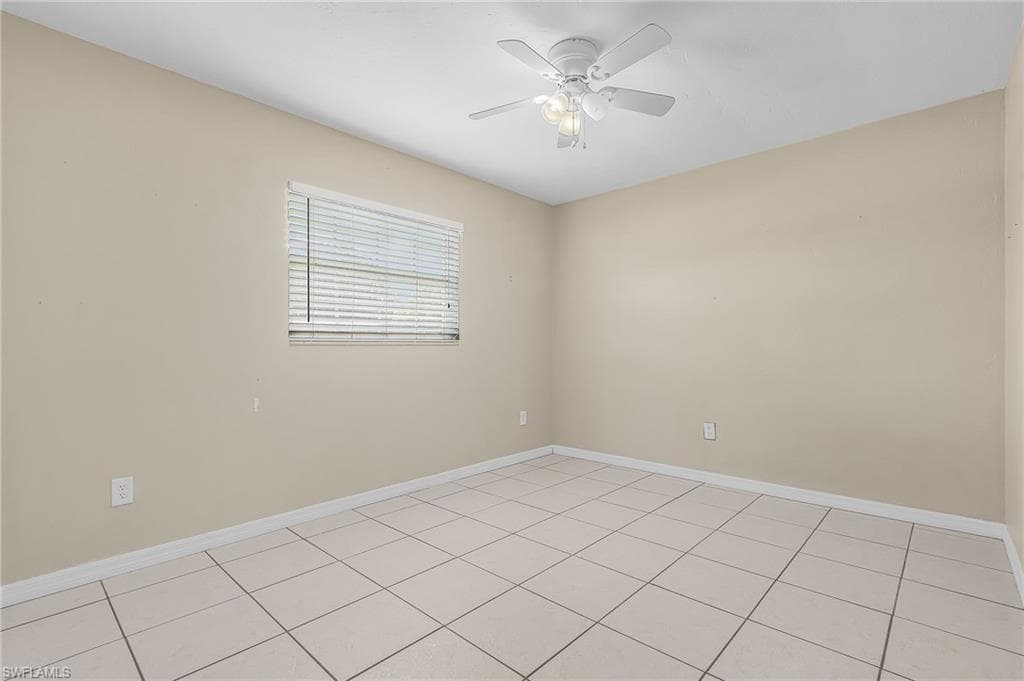 2205 Lotus RD-16