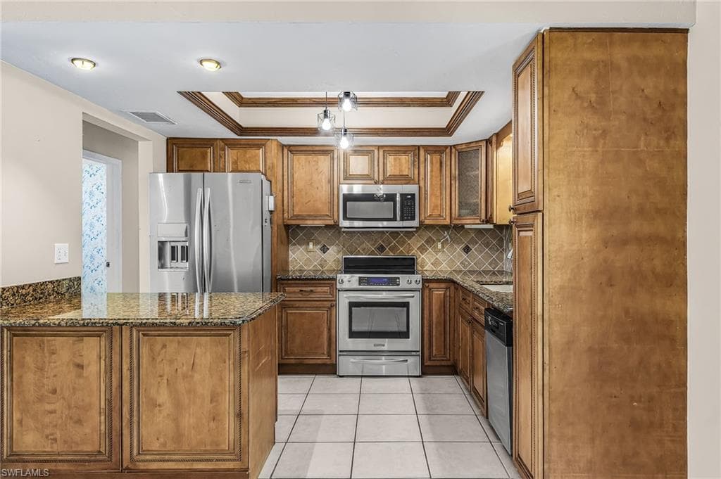 2205 Lotus RD-9