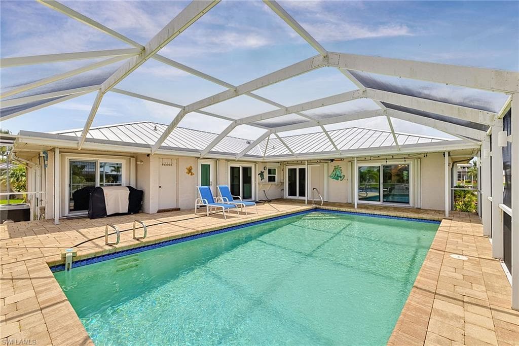1230 Swan CT-30