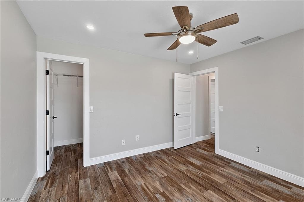 1230 Swan CT-28