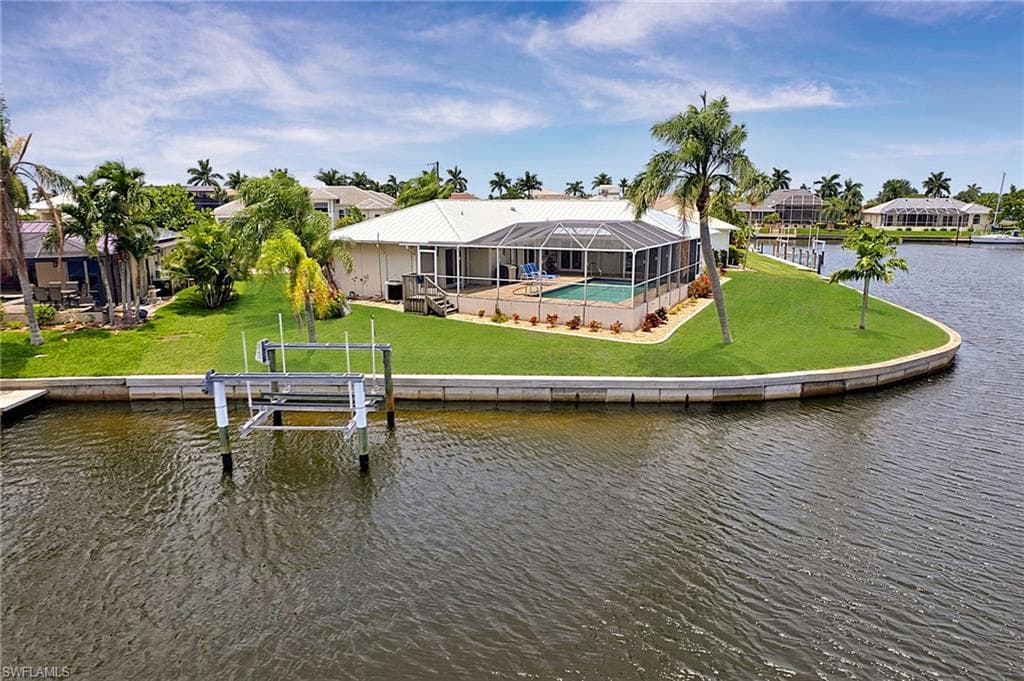 1230 Swan CT-38