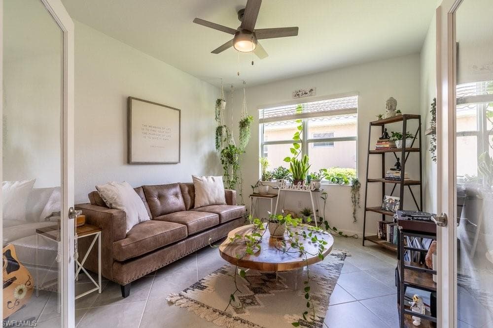 2645 Vine AVE-12