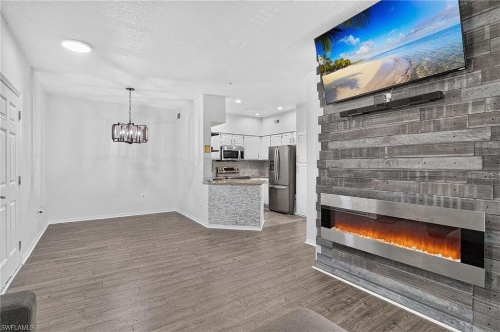 23520 Walden Center DR 205-5