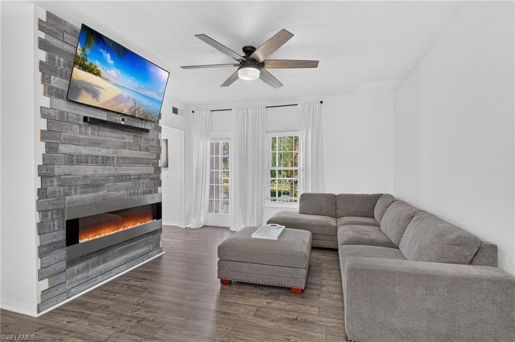 23520 Walden Center DR 205-3