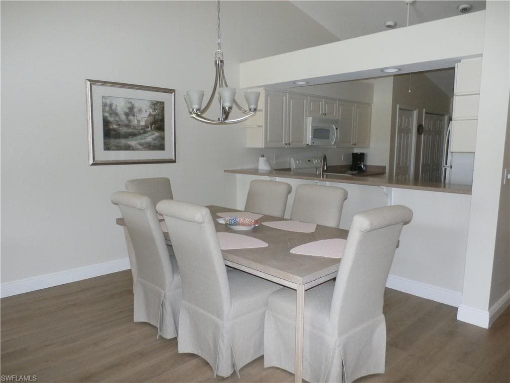 16301 Kelly Woods DR 205-7