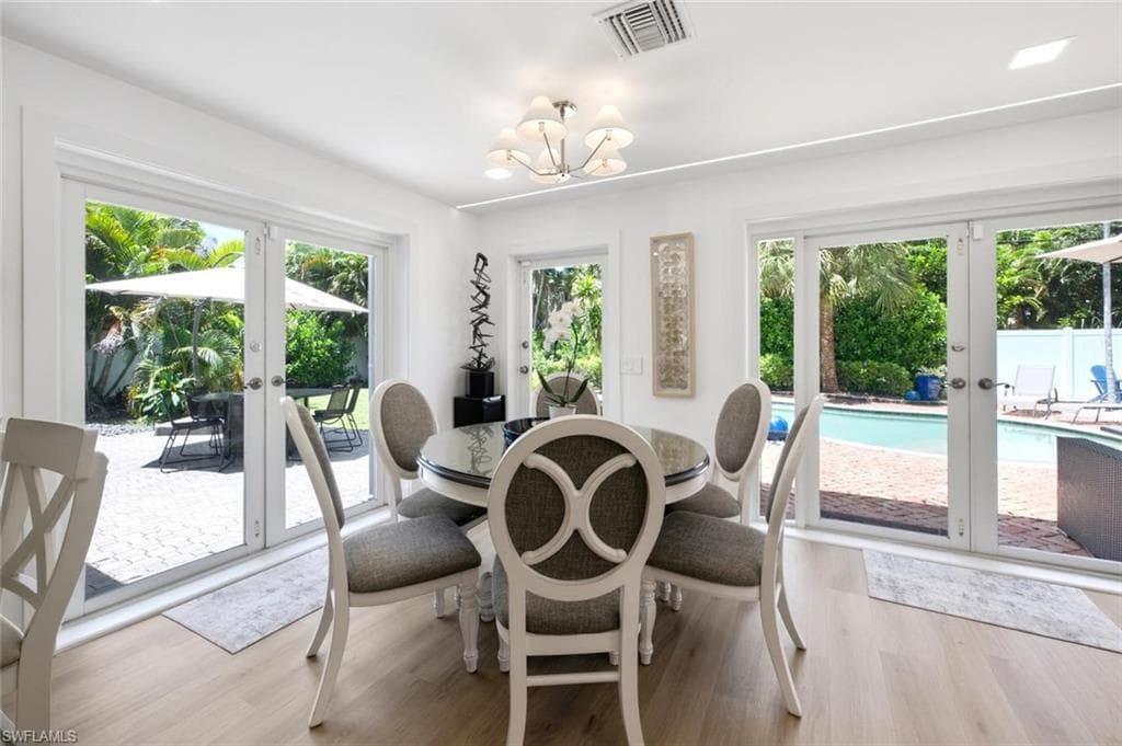 1274 Pine CT-24