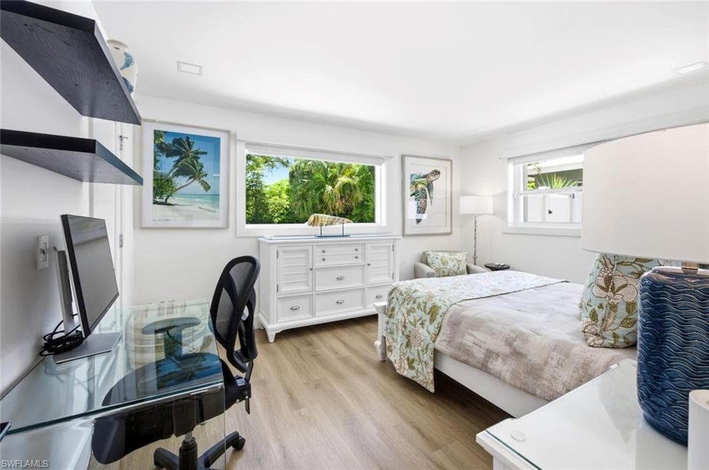 1274 Pine CT-33