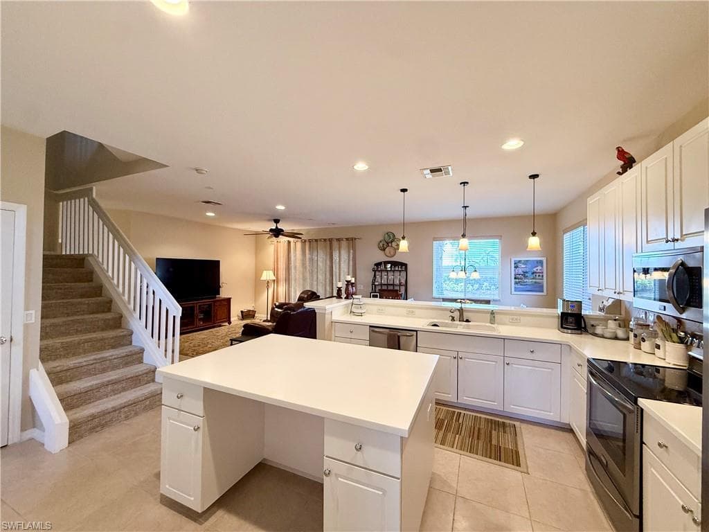 15470 Laguna Hills DR-10