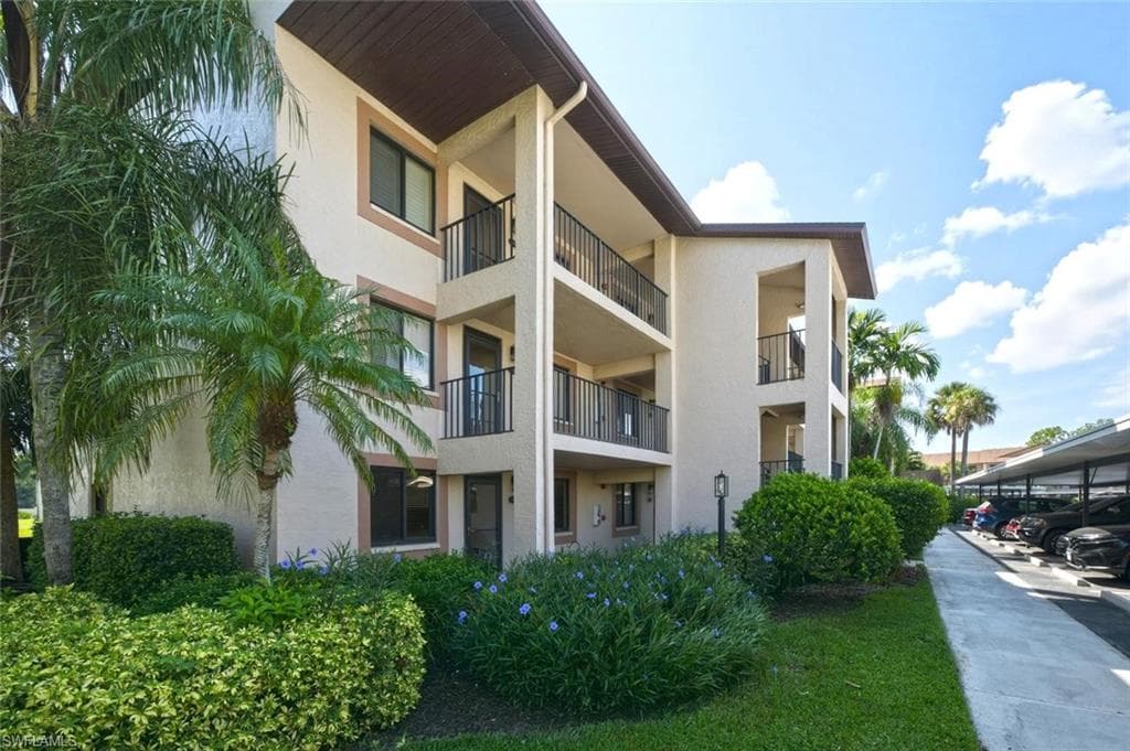 7360 Saint Ives WAY 2301-12