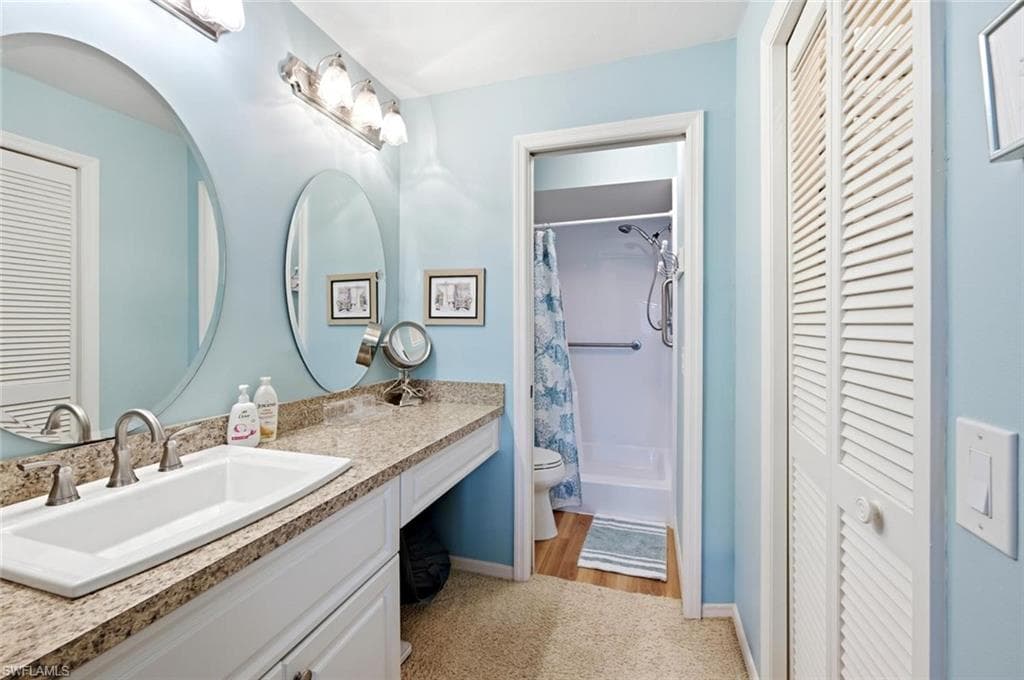 7360 Saint Ives WAY 2301-24