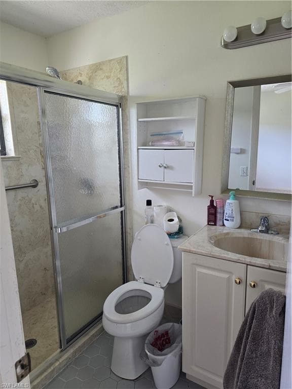 114 Highlands Lake DR-15