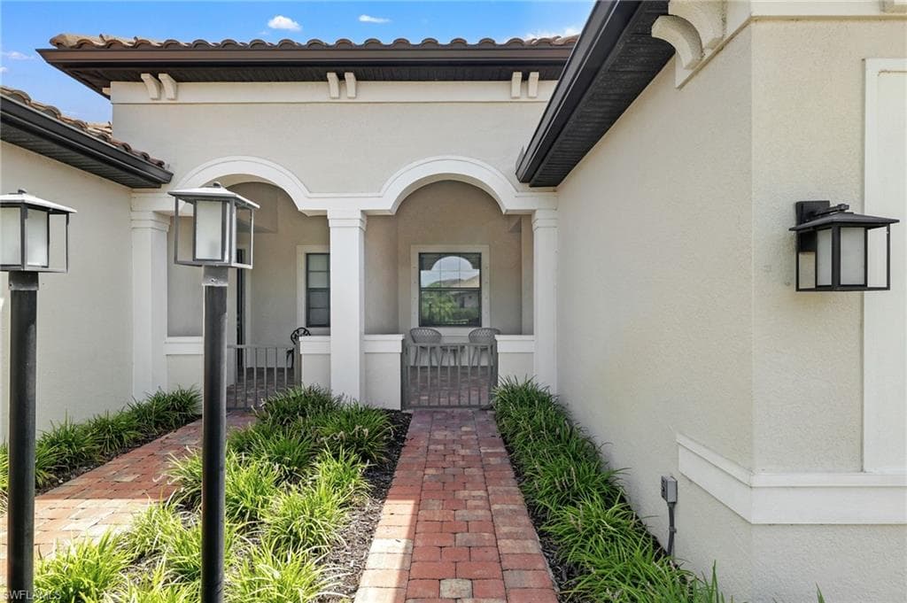 17323 Terracina DR-36