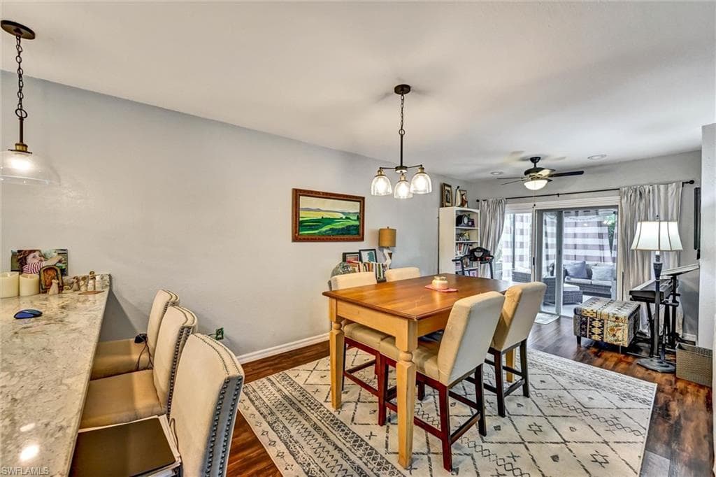 4259 Island CIR 3-6