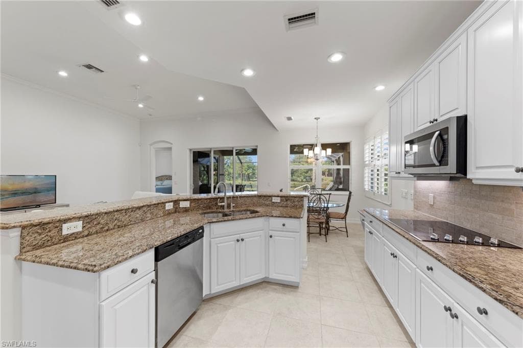 10864 Tiberio DR-14