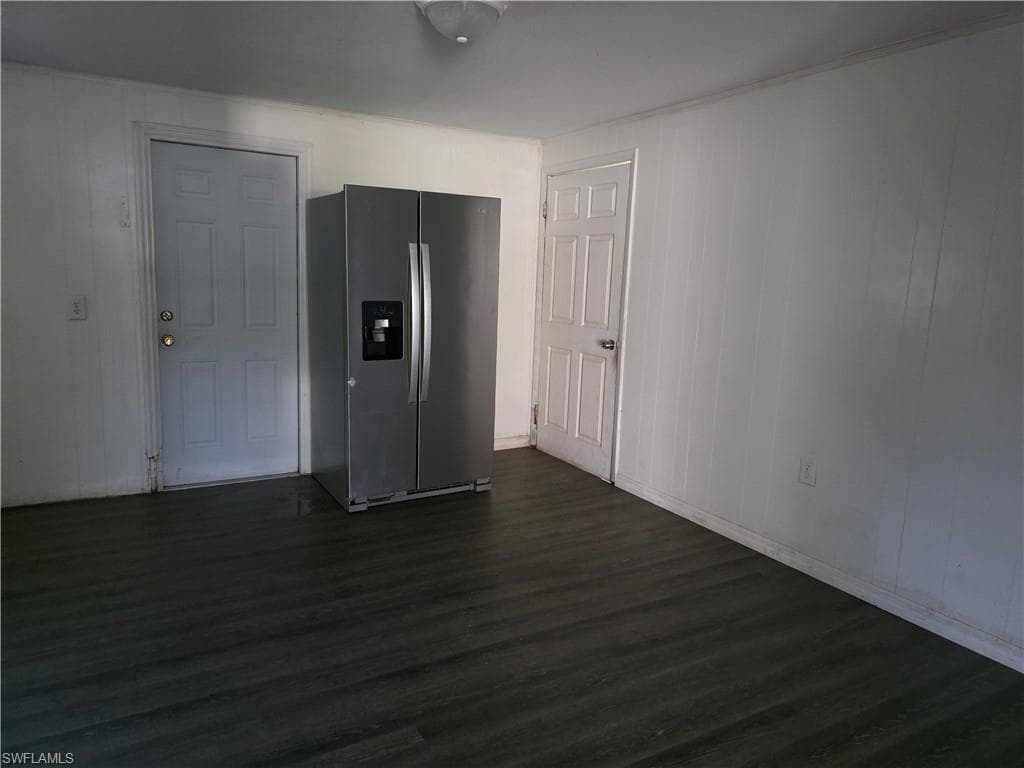 615 New Market RD W-20
