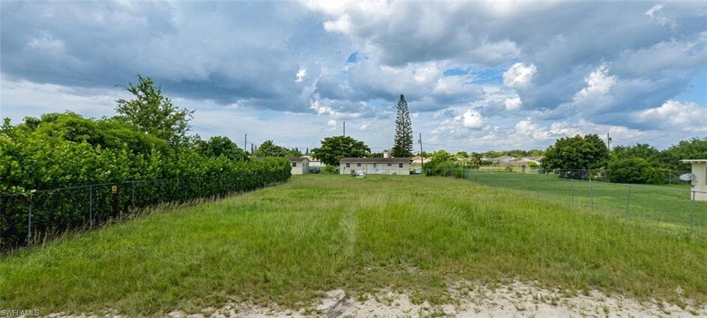 11821 SW 213 ST-1