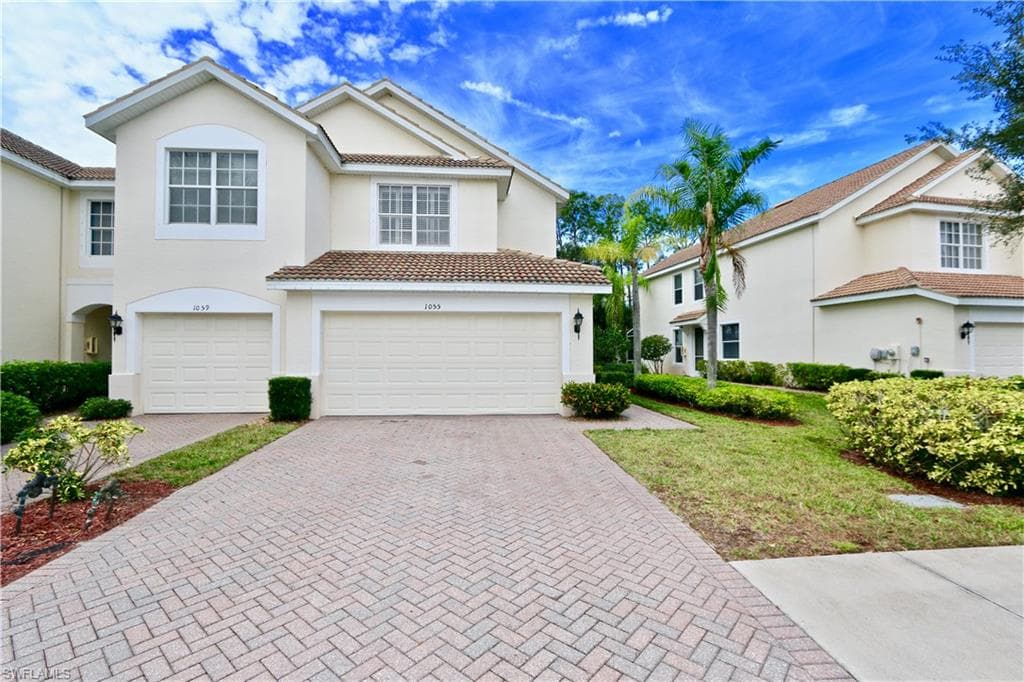 1055 Albany CT 217-1
