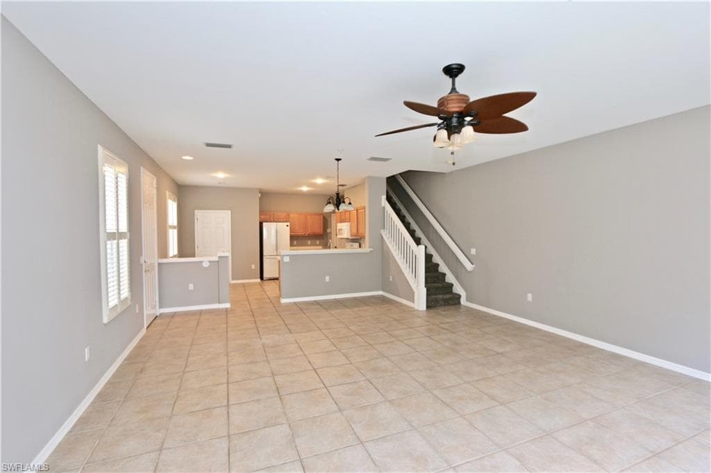 1055 Albany CT 217-5