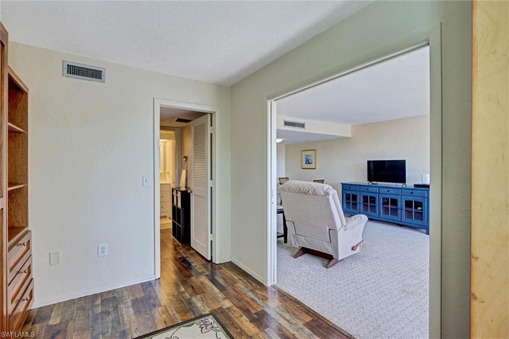 4240 Steamboat BEND 303-18