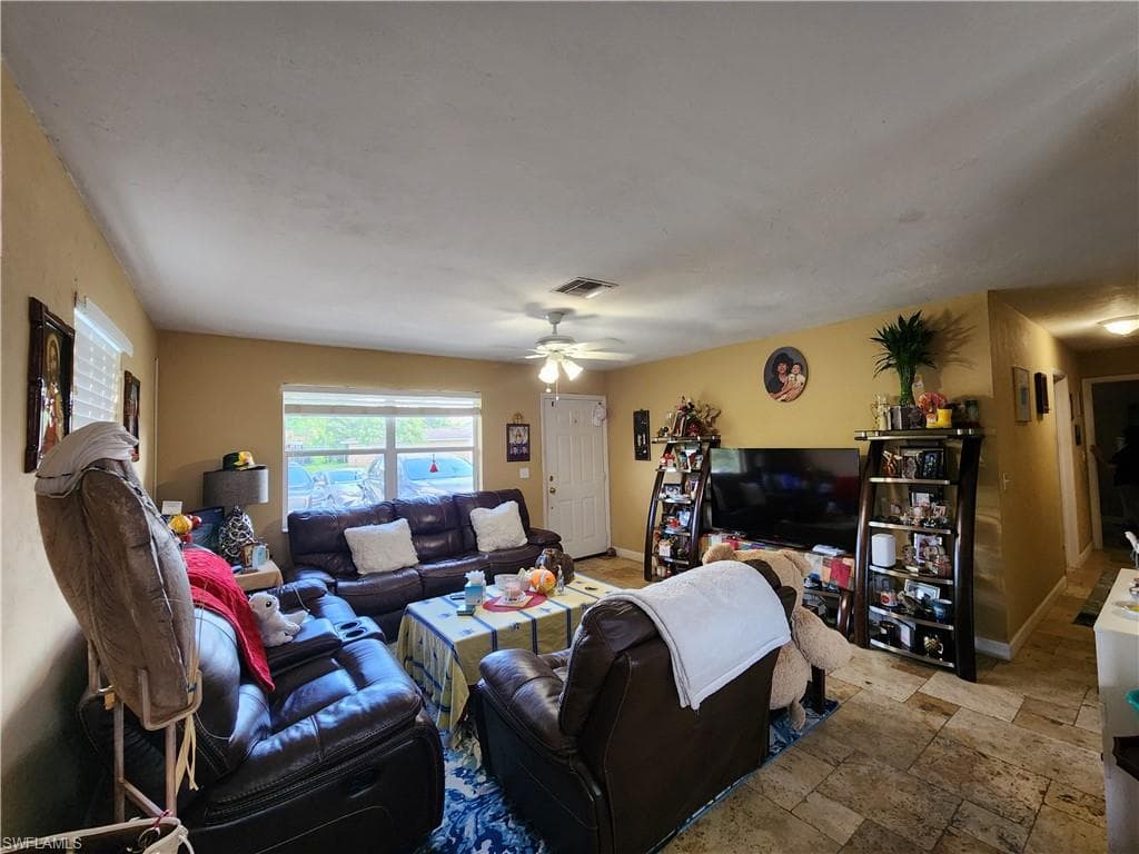 5242 Texas AVE-2