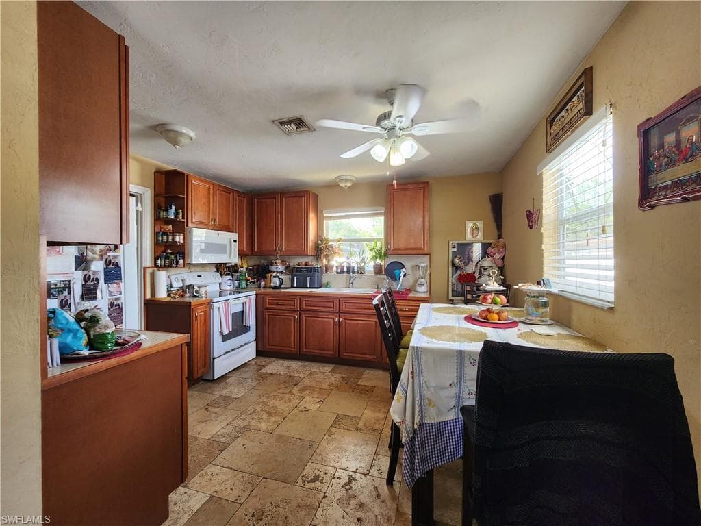 5242 Texas AVE-6