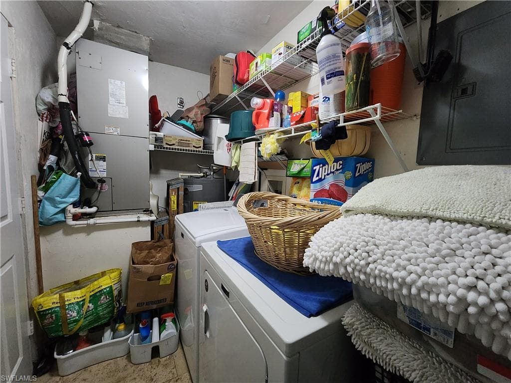 5242 Texas AVE-17