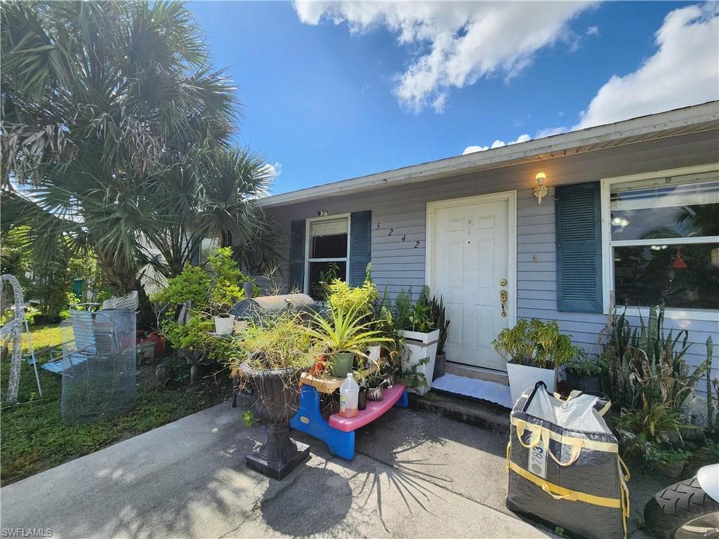 5242 Texas AVE-1