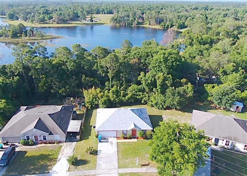 502 Eldron AVE-15