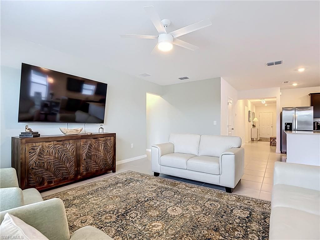 1211 Caloosa Cove DR-17