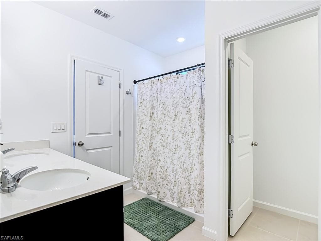1211 Caloosa Cove DR-26