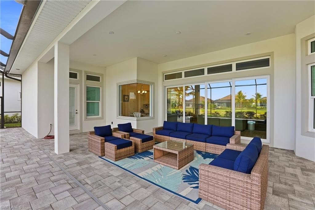 11420 Canal Grande DR-32