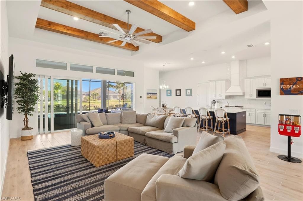 11420 Canal Grande DR-4