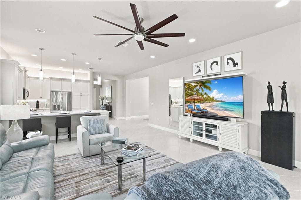 28410 Capraia DR-15