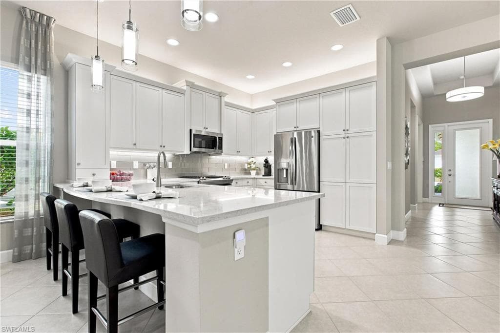 28410 Capraia DR-11