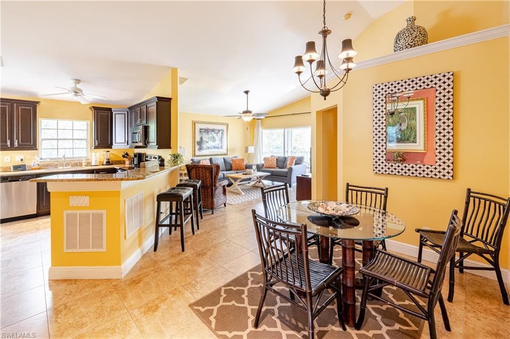 3705 Fieldstone BLVD 404-4