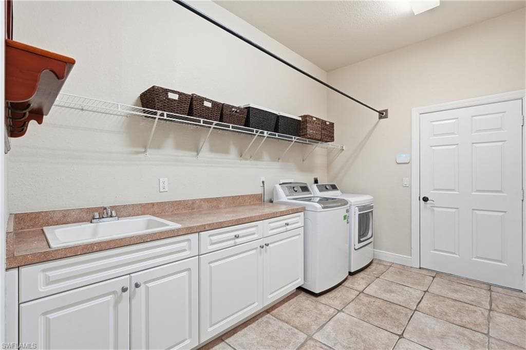 18241 Riverwind DR-28