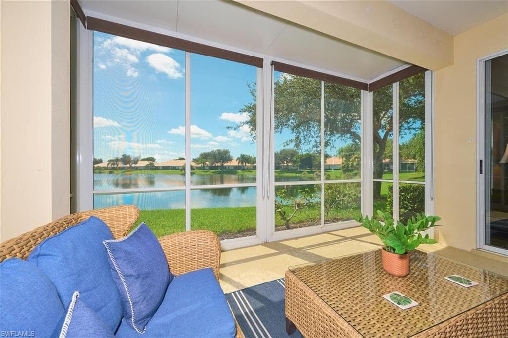 8837 E Bay CIR-4