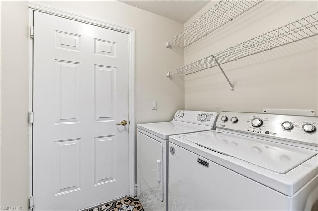 13051 Sandy Key BEND 502-16