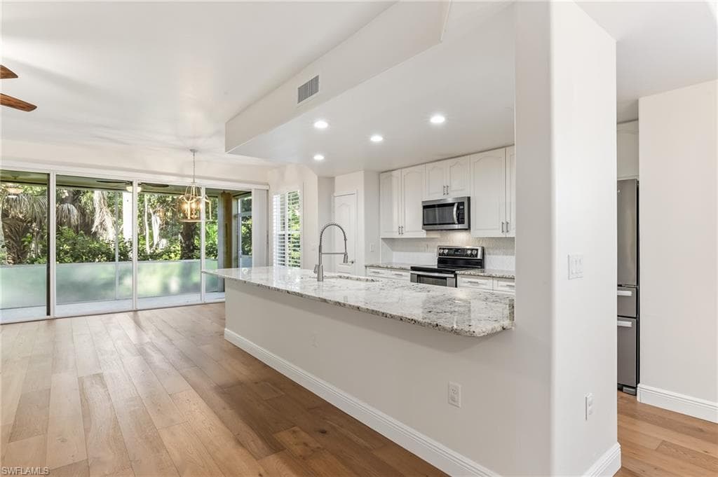 13051 Sandy Key BEND 502-5