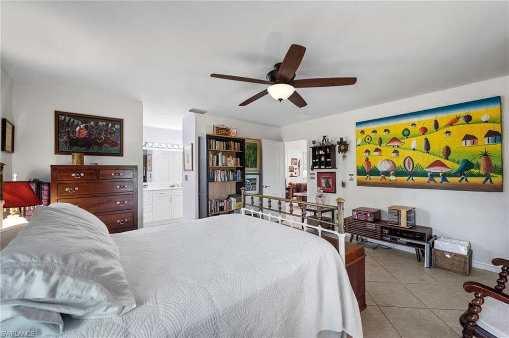 4472 Lake Heather CIR-15