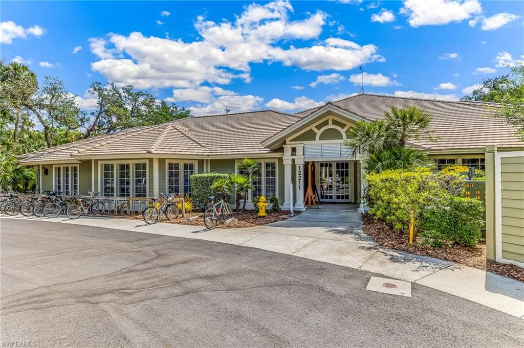 12764 Fairway Cove CT-42