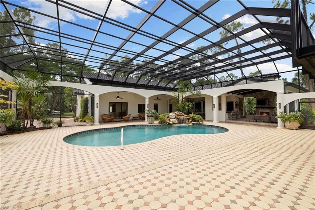 4860 Sycamore DR-31