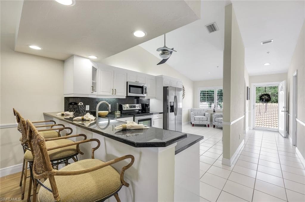 6720 Beach Resort DR 10-6