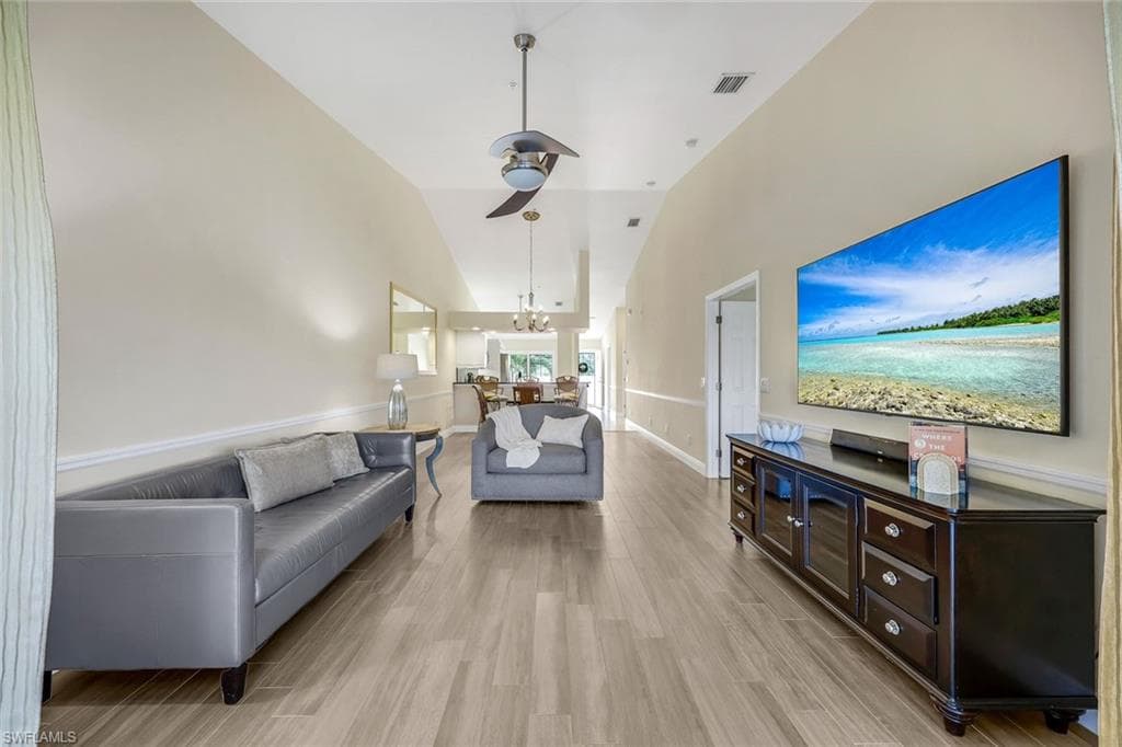 6720 Beach Resort DR 10-11